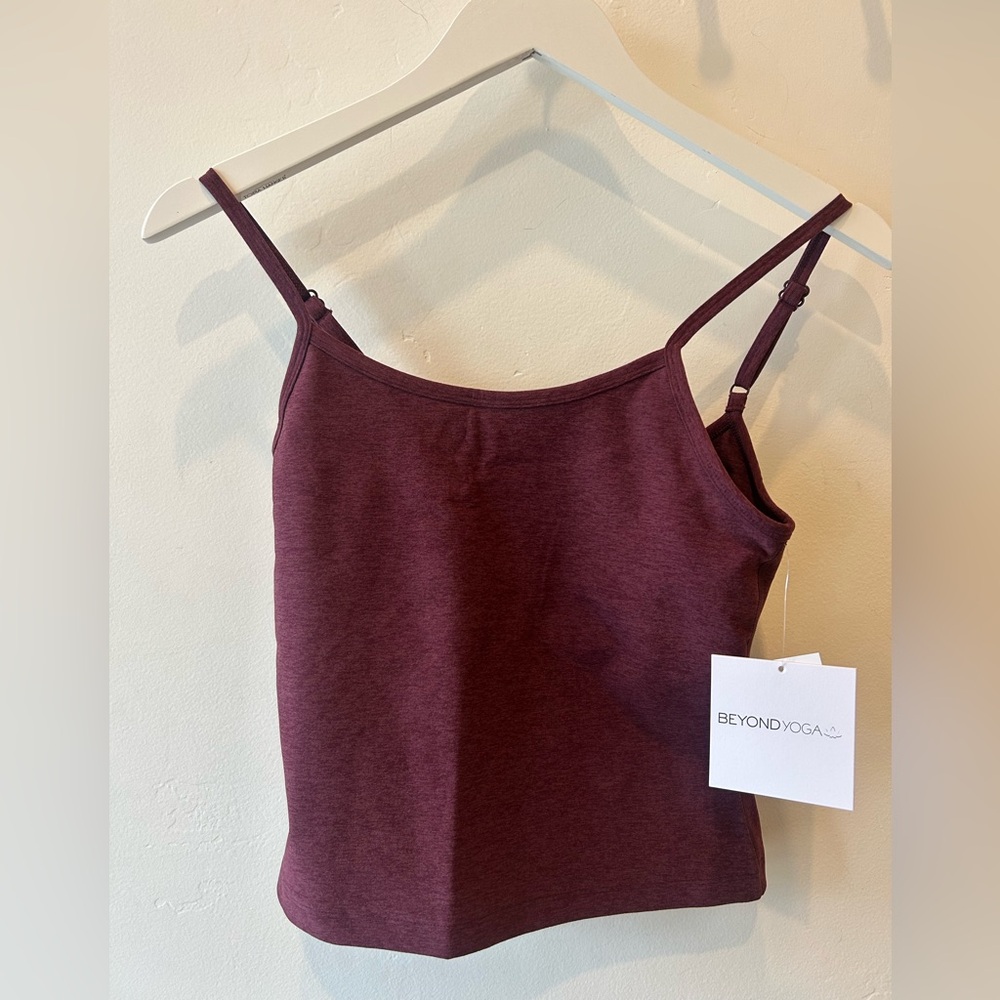 Beyond Yoga midnight burgundy tank size large.